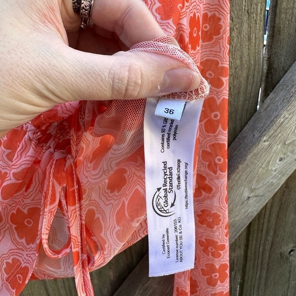 Florence by Mills exclusive ABOUT YOU ‘Foggy’ Flare Sleeve Y2K Top in Orange - Picture 7 of 14